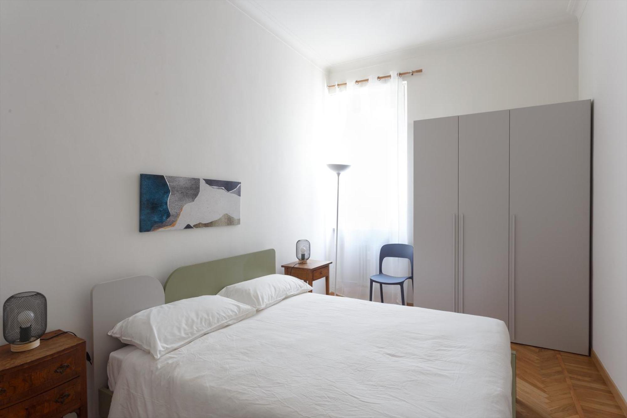 Renovated 3 Bedroom Apartment In The City Center Турин Екстер'єр фото