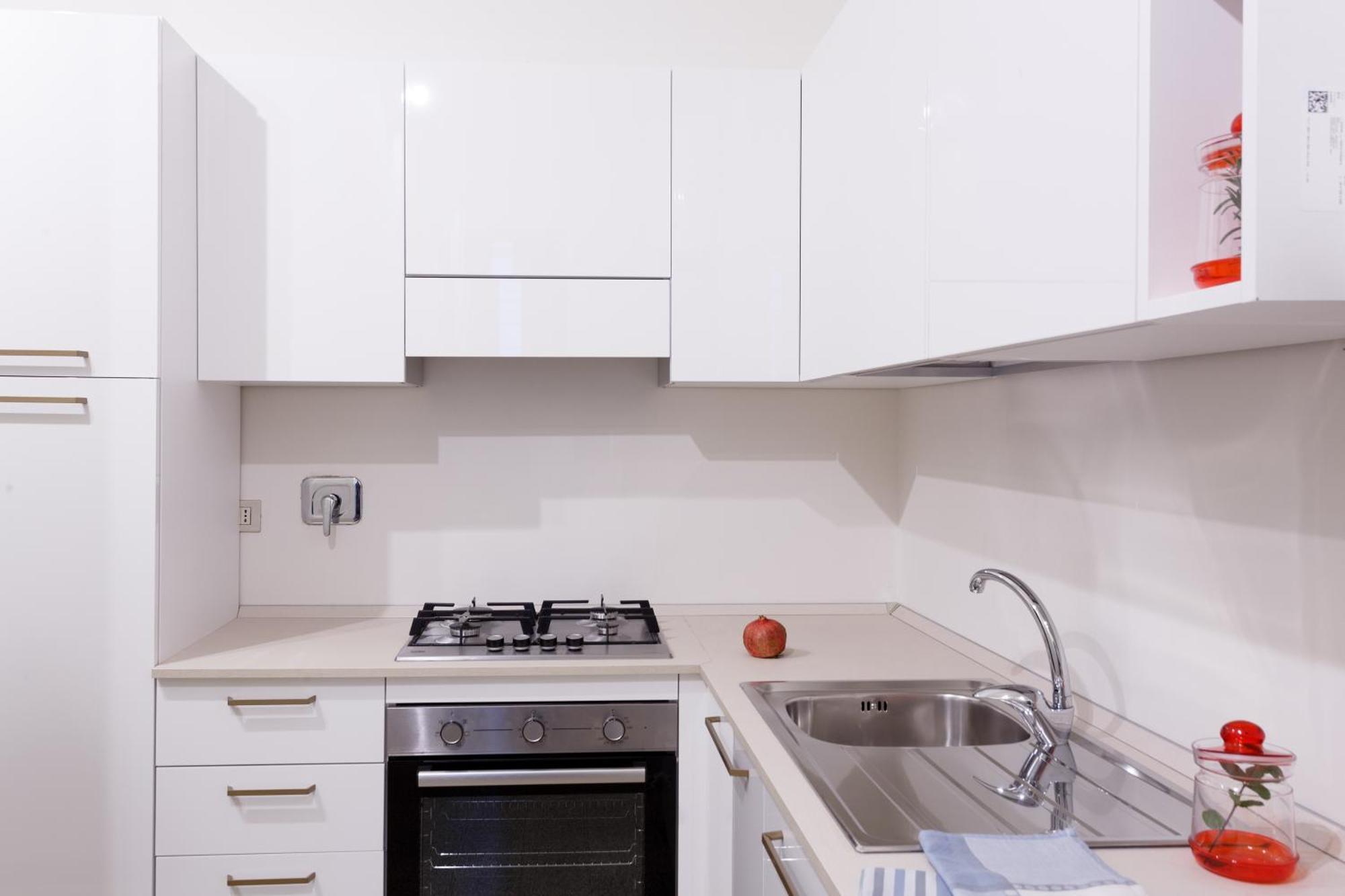 Renovated 3 Bedroom Apartment In The City Center Турин Екстер'єр фото